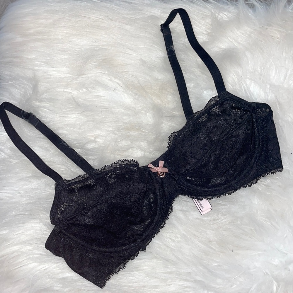 Victoria’s Secret unlined  bra